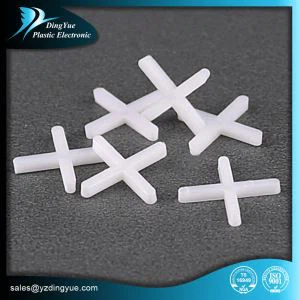 Pehmeä TPR 1,5 mm: n laattavälike